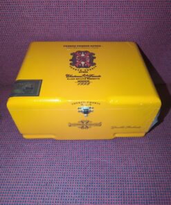 Arturo Fuente Opus X Oro Oscuro Double Robusto (42-count Sealed Box)