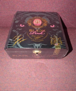 Arturo Fuente Black Pink Signature (25-ct Box)